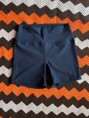 90 Degree Black Ribbed High Waisted Biker Shorts sz XL